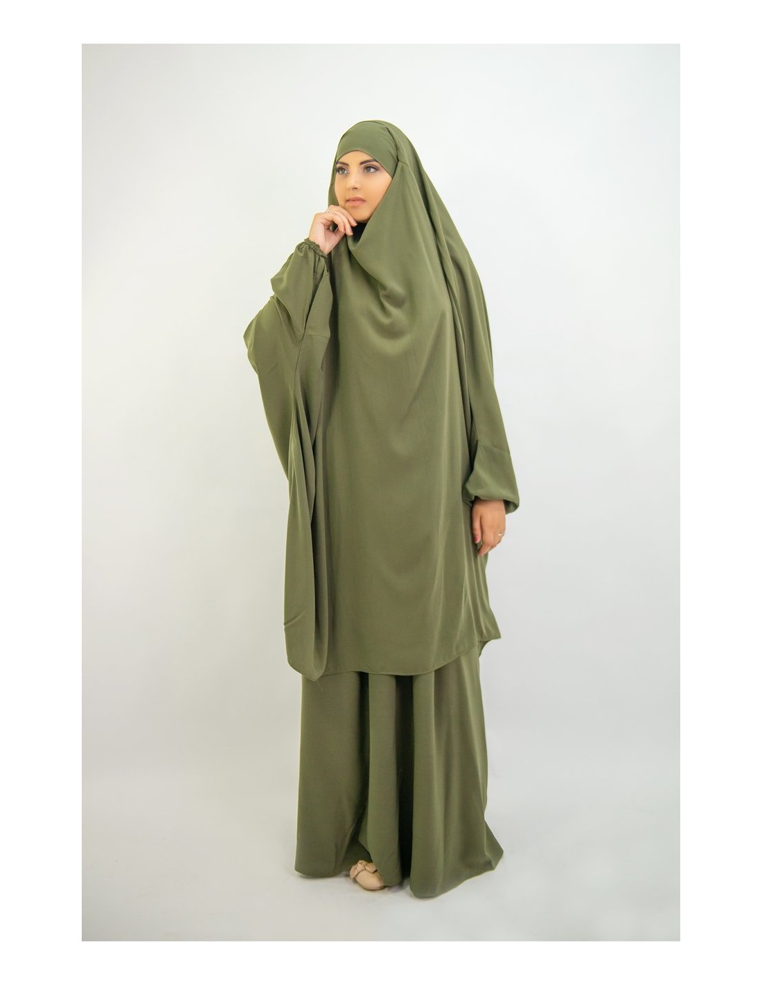 Jilbab Kawthar Zwei Zimmer
