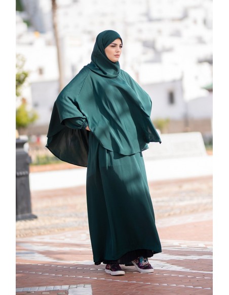 Cape with integrated hijab