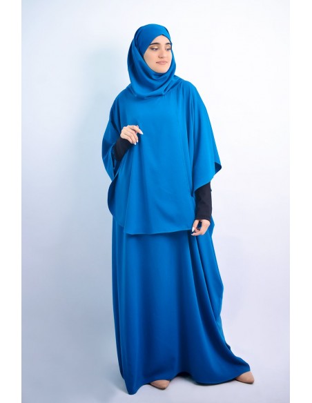 Cape with integrated hijab