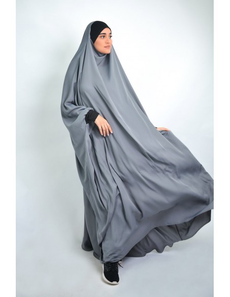 Saudi Jilbab Nidha wrist lycra