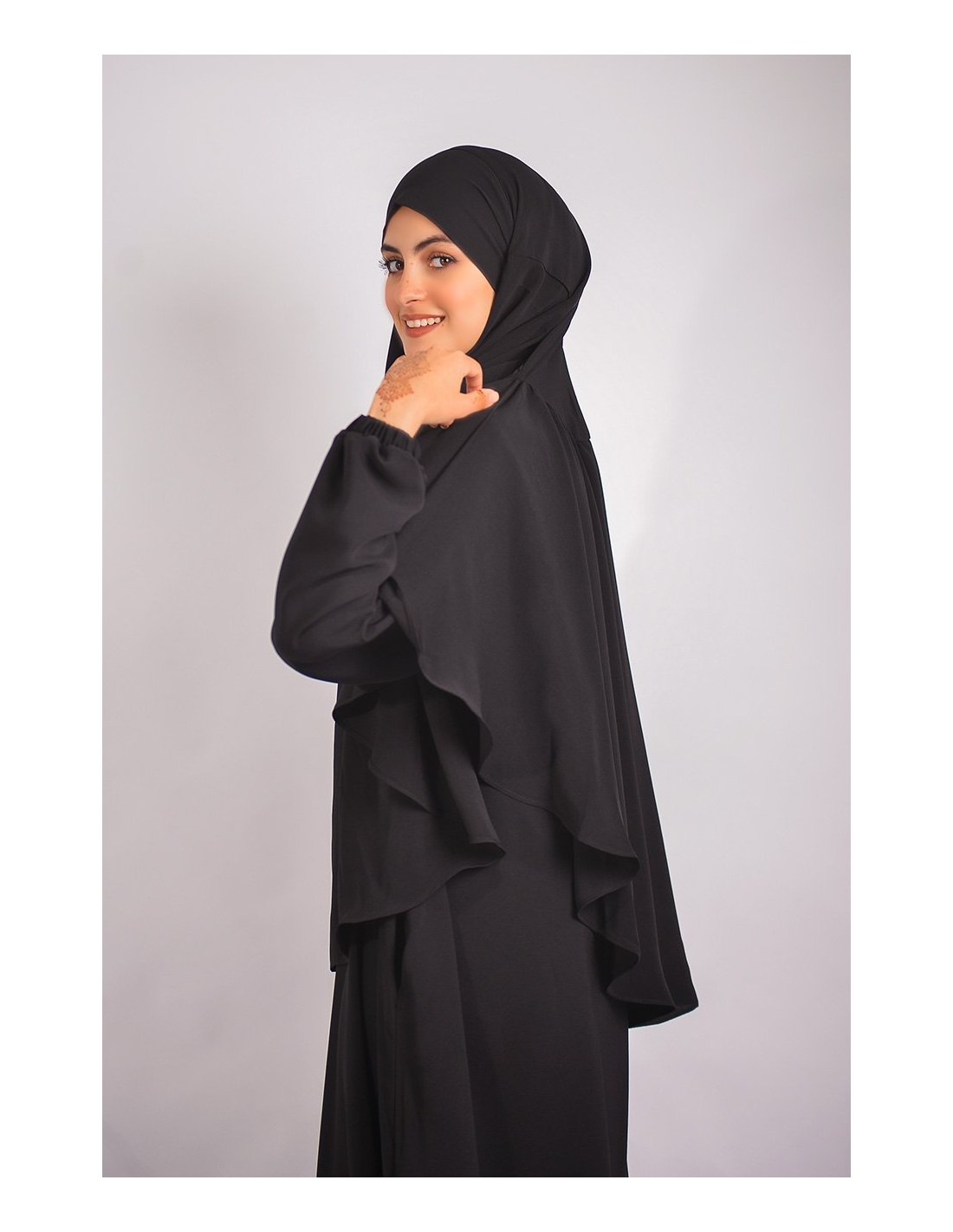 ABAYA REGENSCHIRM + KHIMAR MIT STIRNRUNZELN