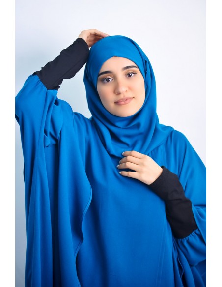 Cape with integrated hijab